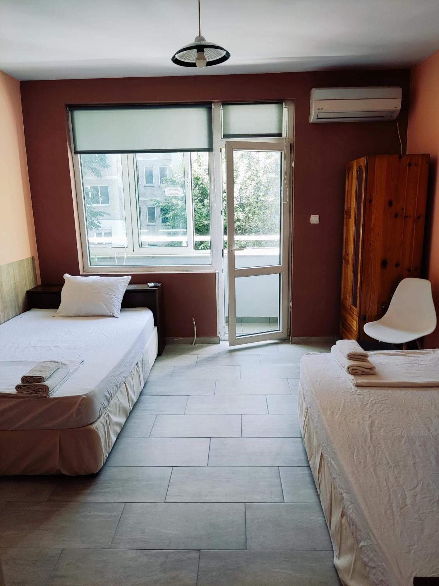 Pleven Rooms エクステリア 写真